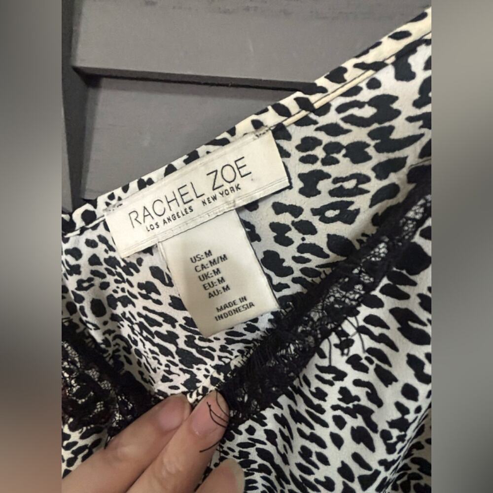 Rachel Zoe Camisole Black and White Animal Print with Black Lace Trim Size Med - Picture 3 of 4